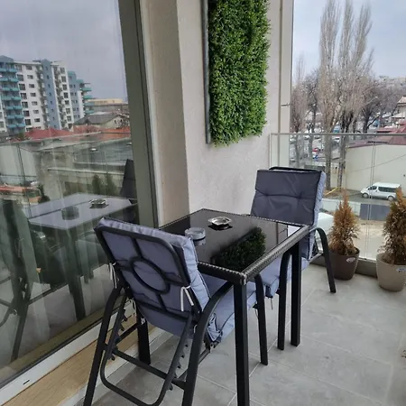 New Metropolitan Apartment