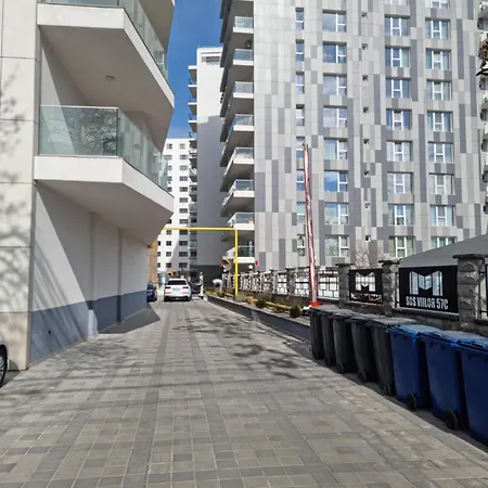 New Metropolitan Апартаменты *